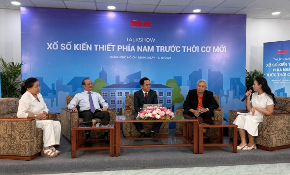 Mở rộng khách hàng & lĩnh vực