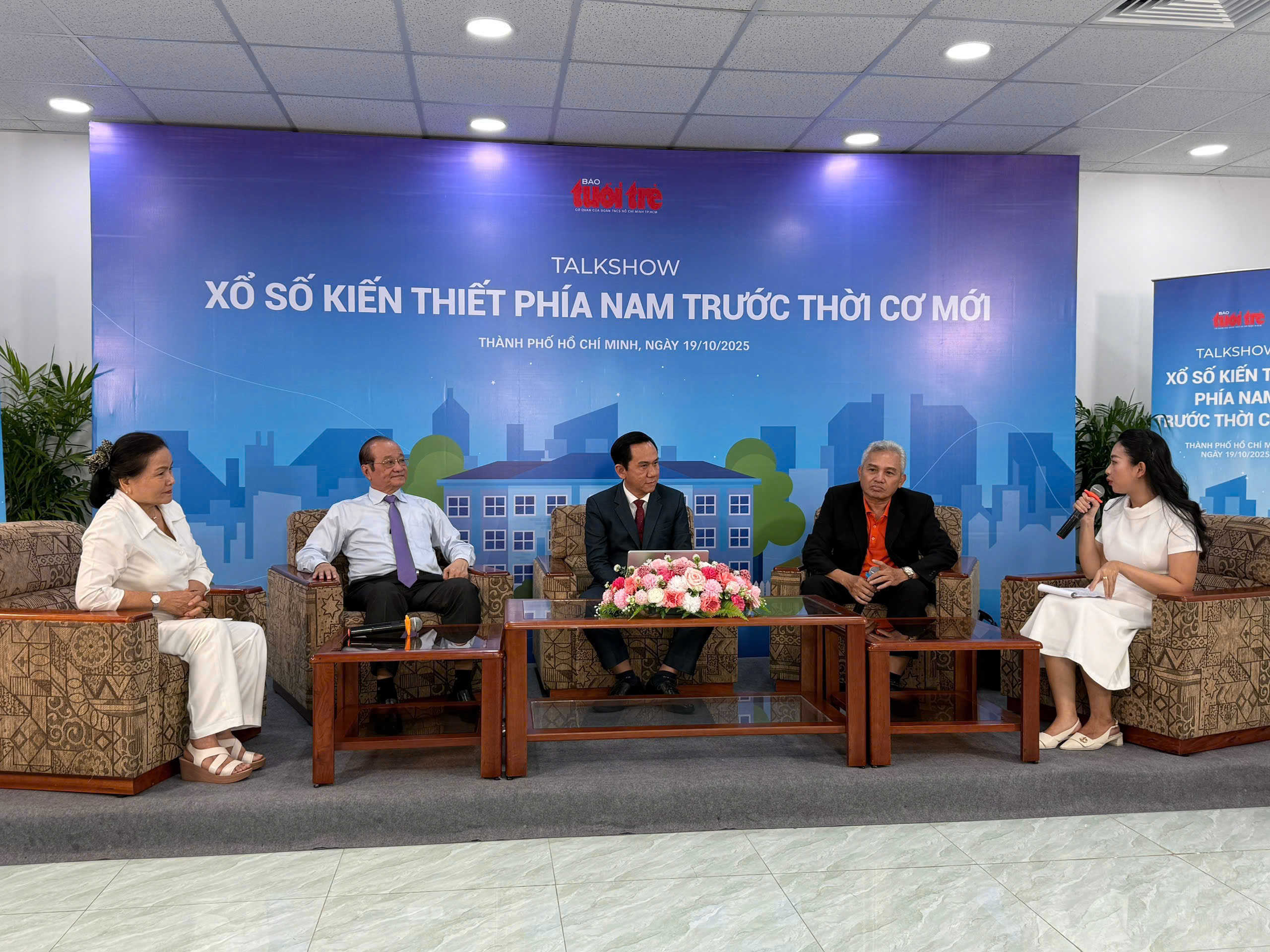 Hành Trình Khởi Tạo: Từ Ý Tưởng Đến Doanh Nghiệp