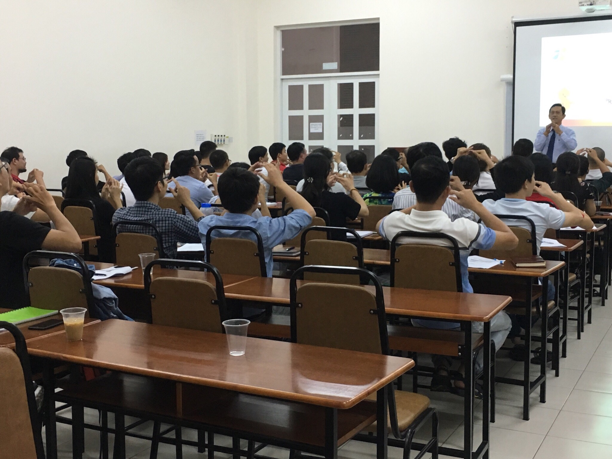 Xây Dựng Hệ Thống Quản Trị Và Quy Trình Vận Hành Chuẩn Mực