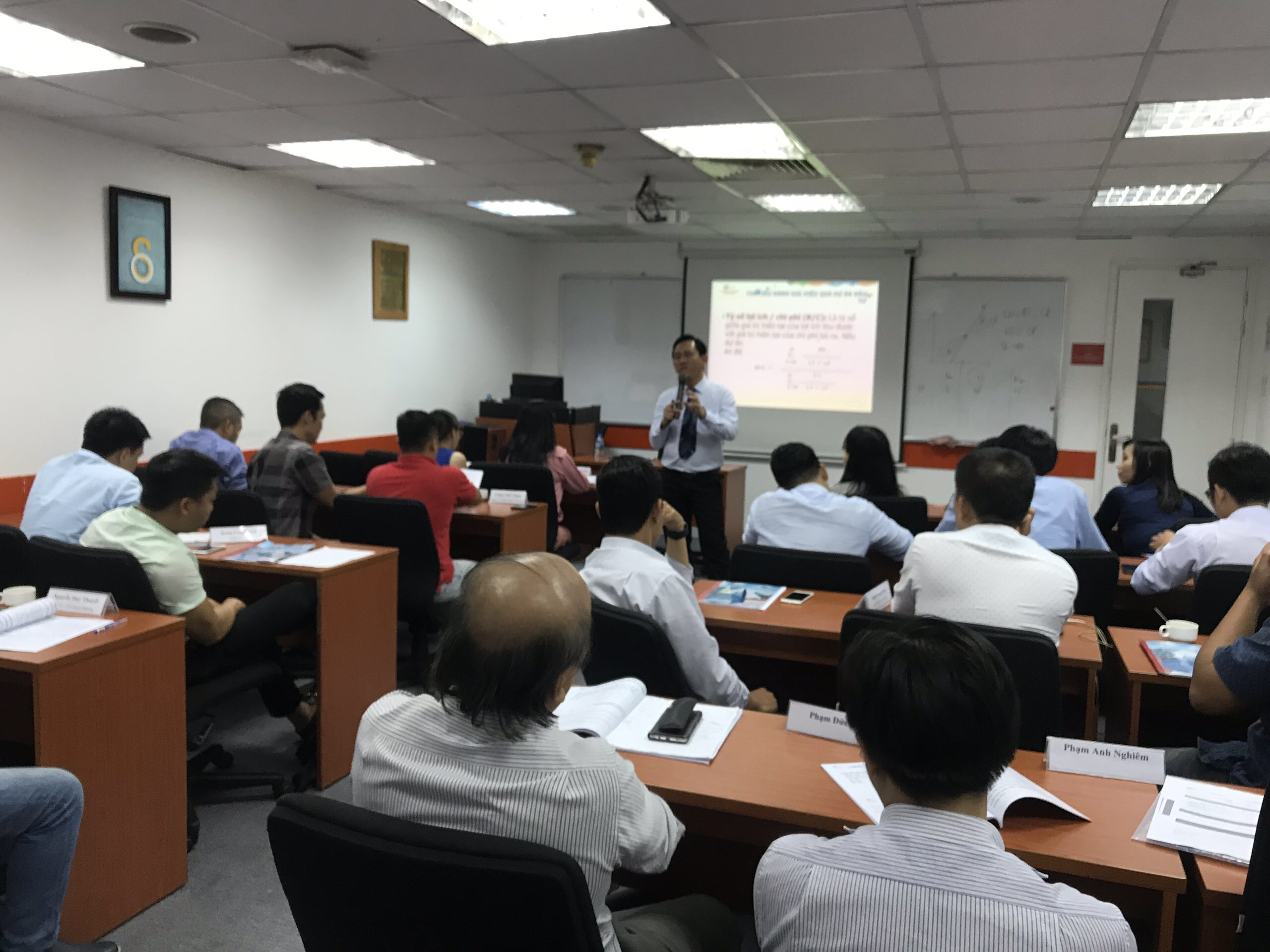 Vì Sao Nên Thực Hiện Giải Thể Công Ty Không Hoạt Động Đúng Quy Định?