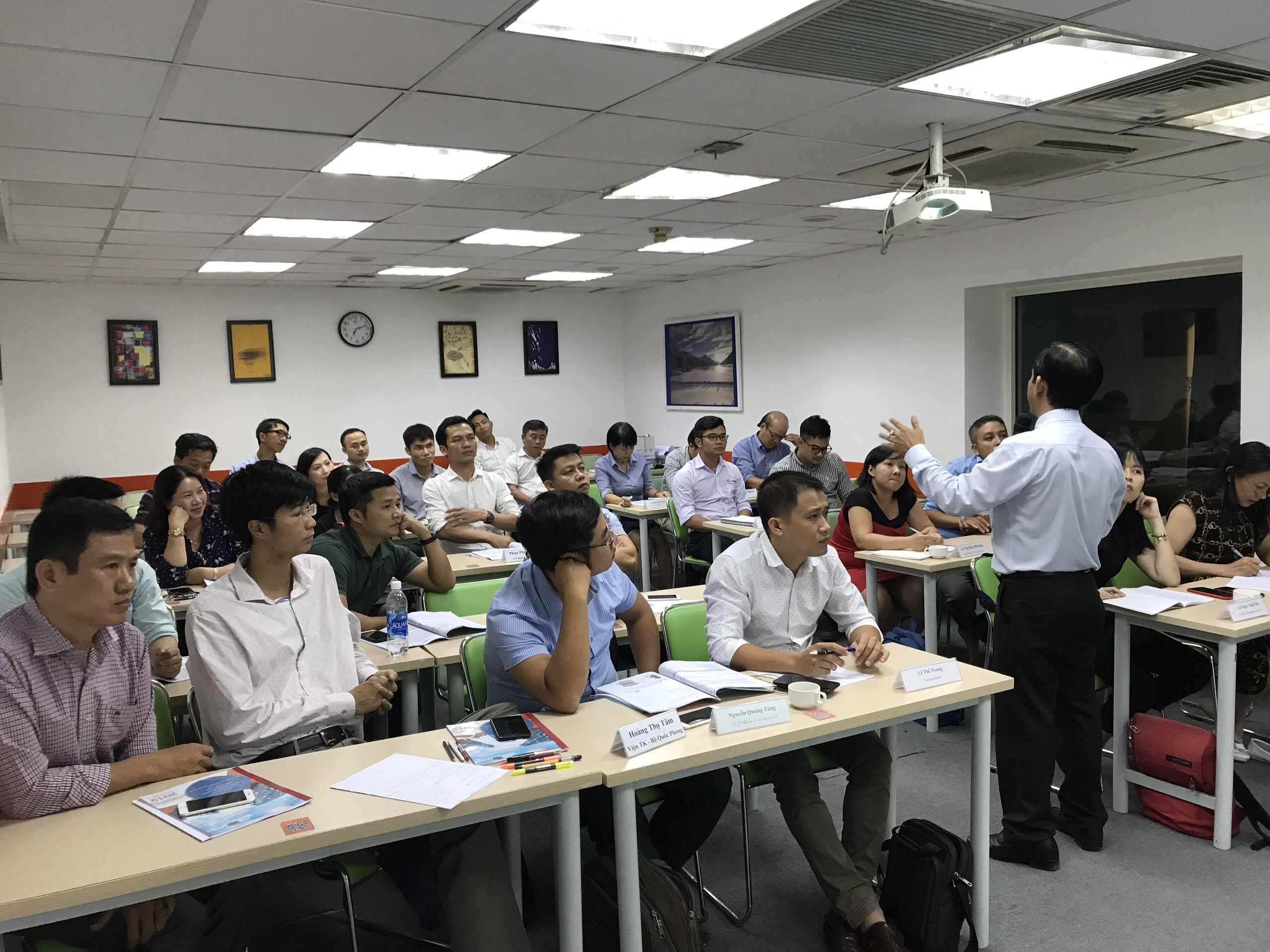Những Câu Hỏi Thường Gặp Khi Thành Lập Công Ty