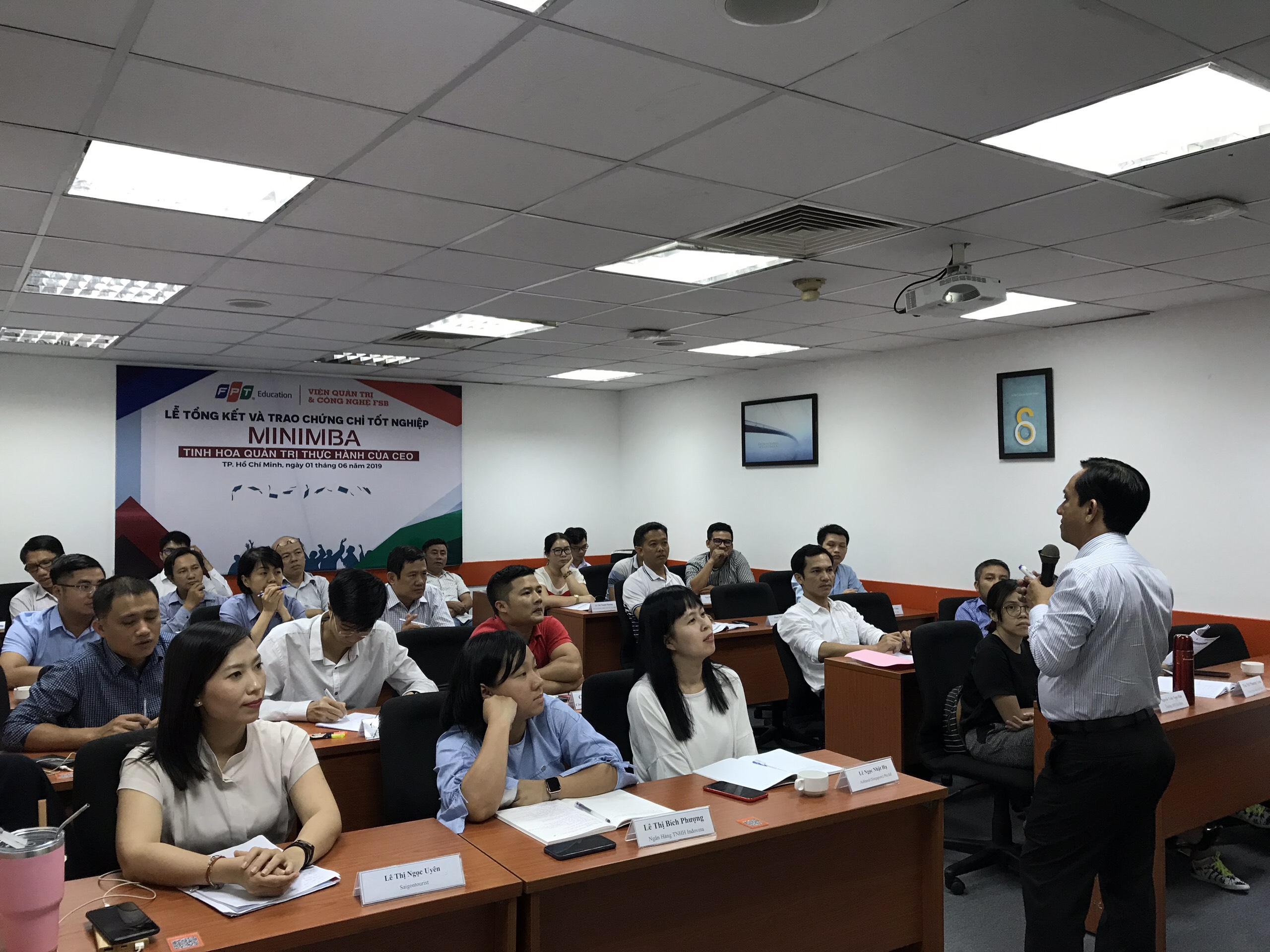 Vai Trò Của Dịch Vụ Khai Sinh Khai Tử Trong Thành Lập Doanh Nghiệp Nhỏ Và Vừa
